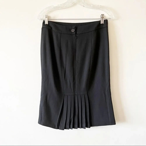 Club Monaco Black Pencil Skirt Women’s Size 2 Date Night Office Wear Quiet Luxe - Picture 2 of 8